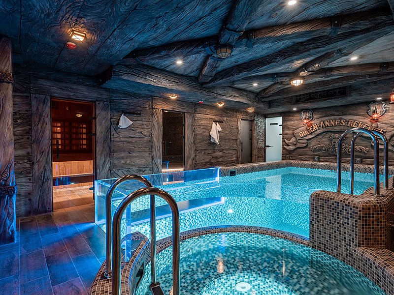 Spa Lounge Club Тортуга / Tortuga — Пиратский корабль